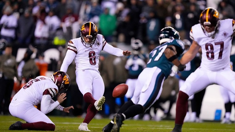 Baltimore Ravens vinstsvit på 24 matcher bruten av Washington Commanders